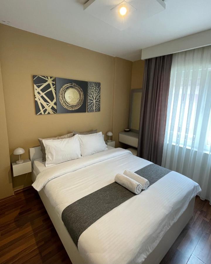 Bluberry Apartment - Chambres d’hôtes Pristina