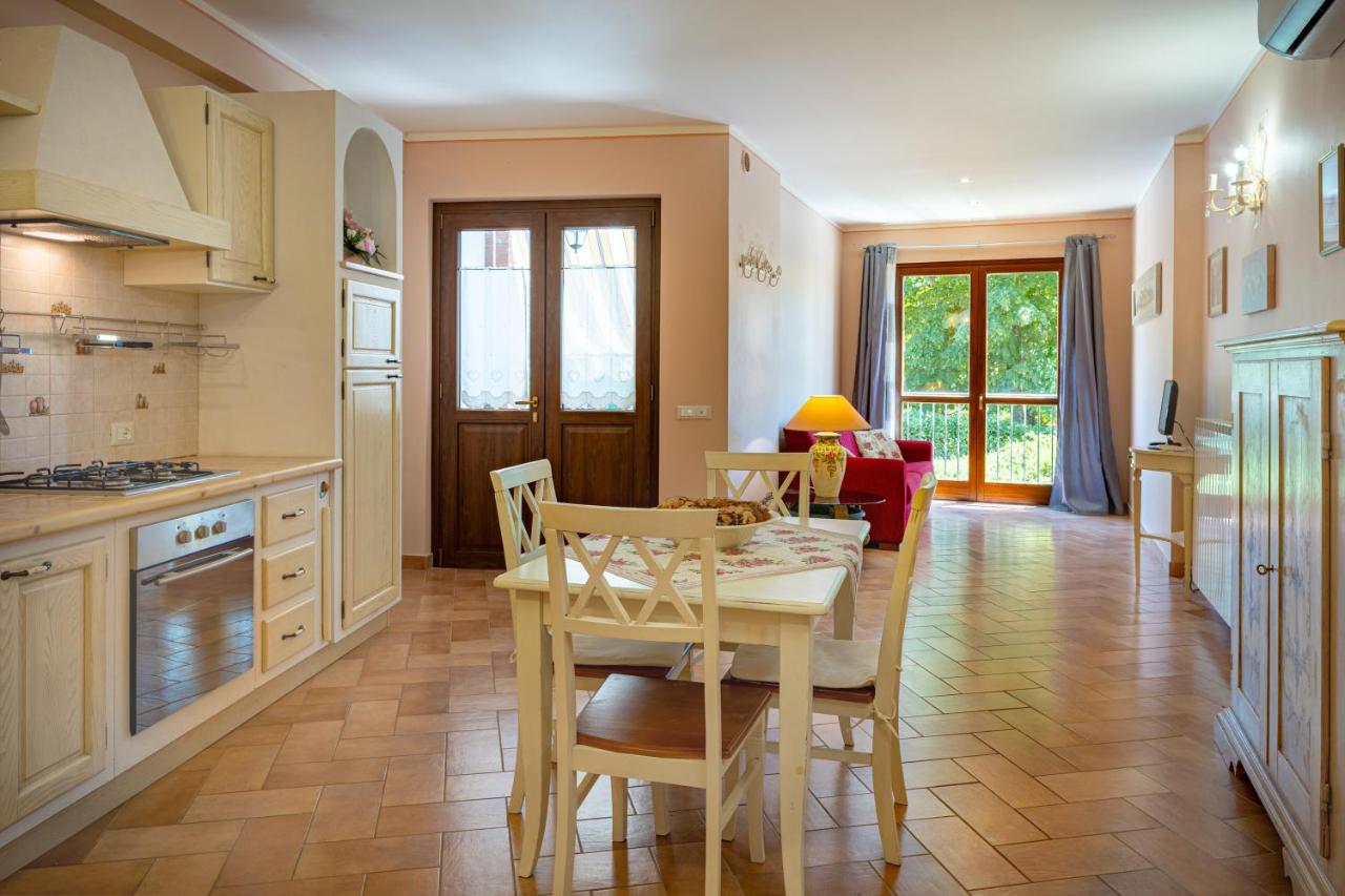 Appartamento con Vista Piscina 