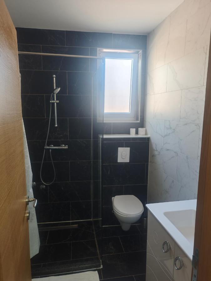 Apartamento de 1 dormitorio con balcón