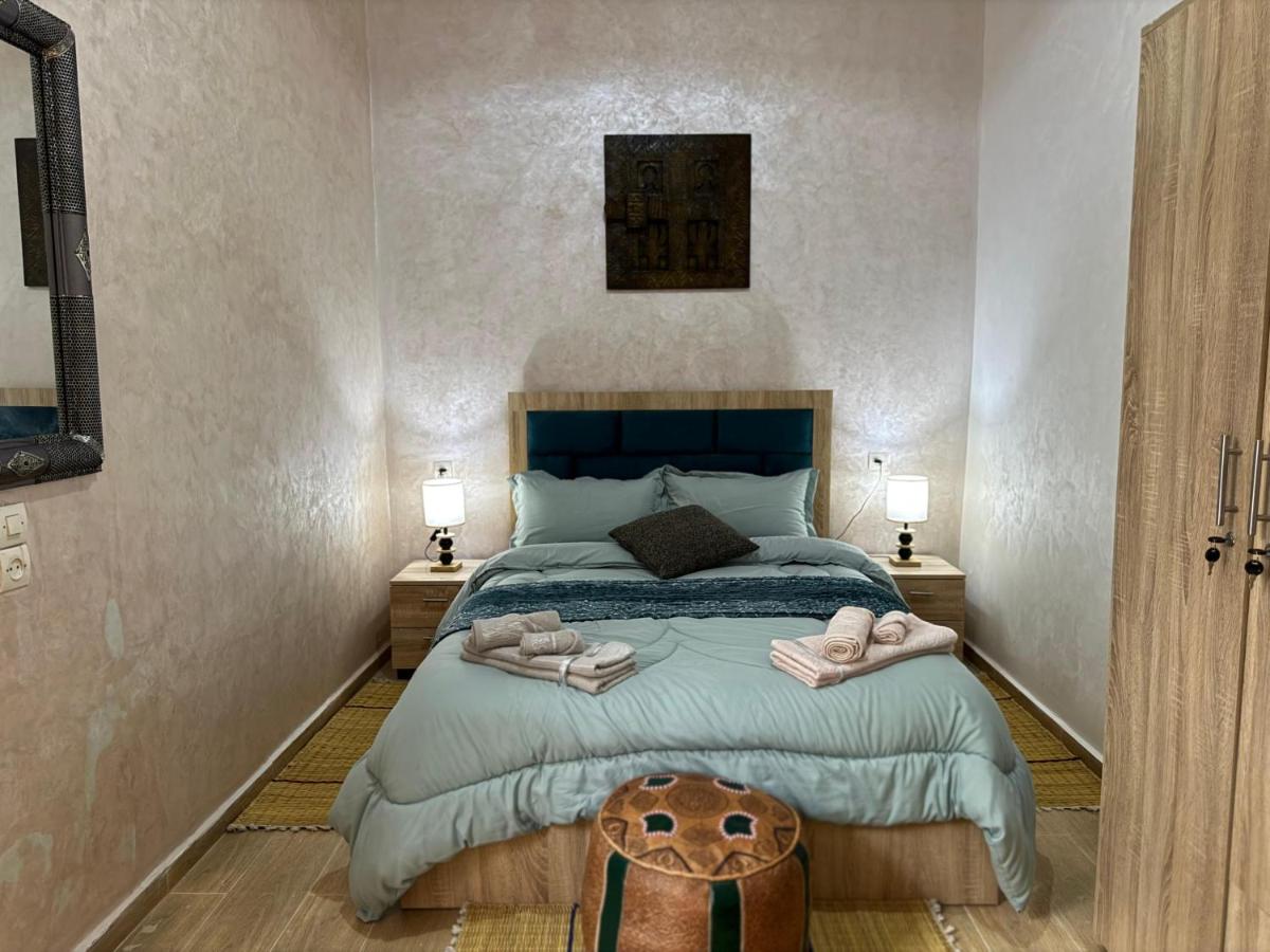 Standard Double Room with Shared Bathroom