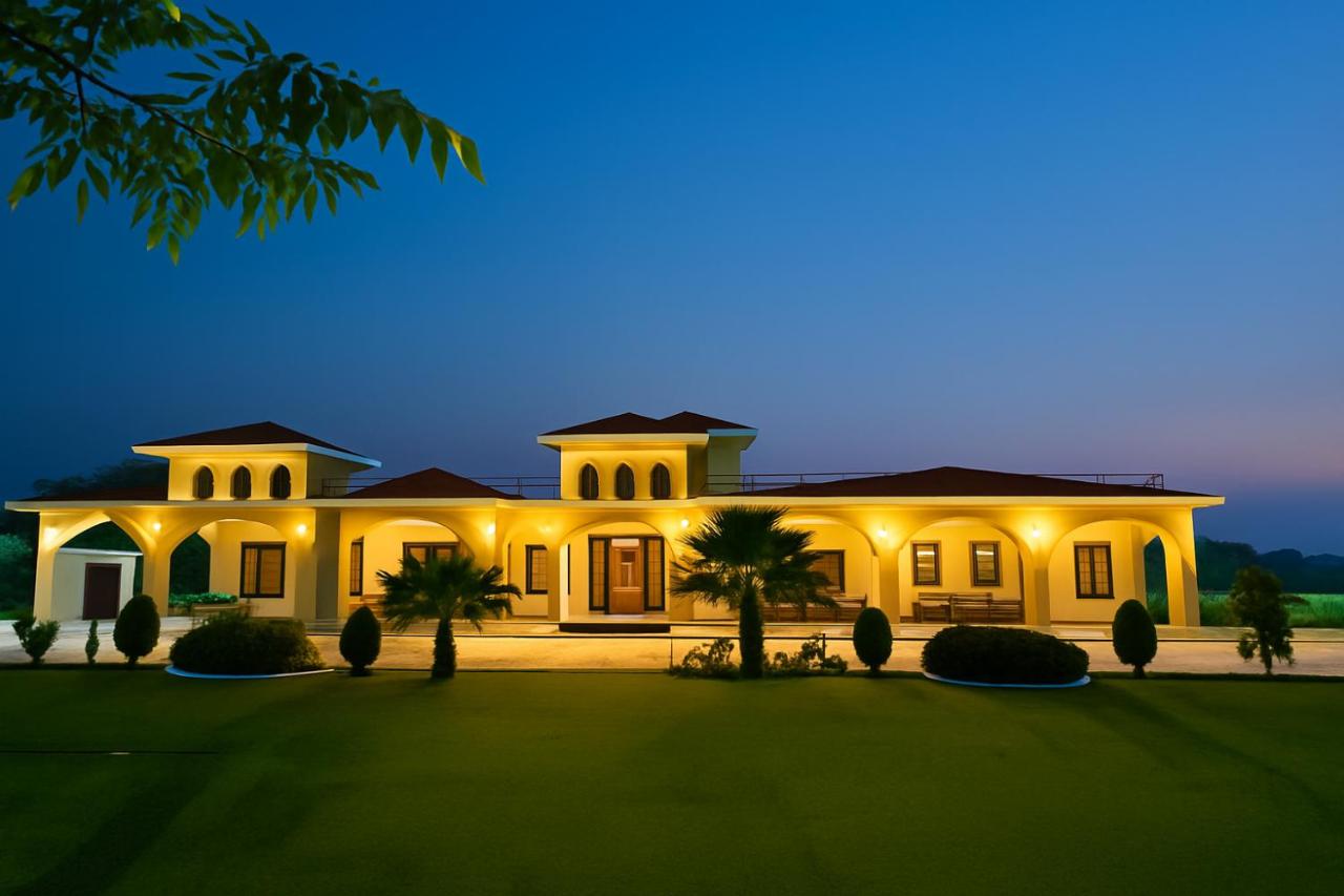 Bundeli Kothi - a unique farmstay - B&B Orchha