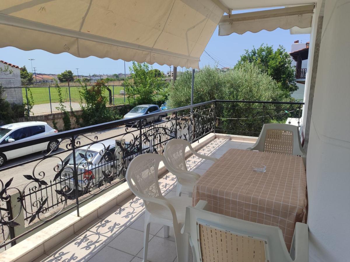 Elena's Apartment - B&B Nea Fokaia