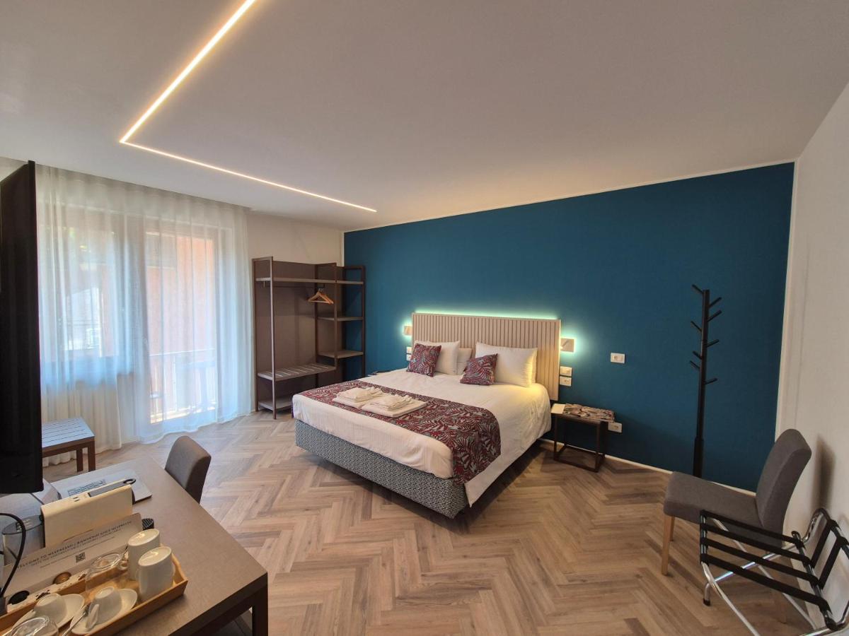Deluxe Double Room with Balcony