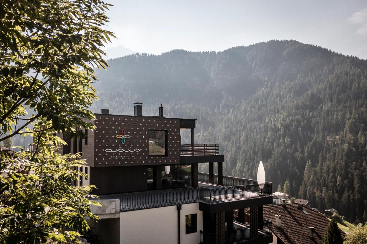Apartments Aois 4 Elements Suites - Bed and Breakfast La Valle