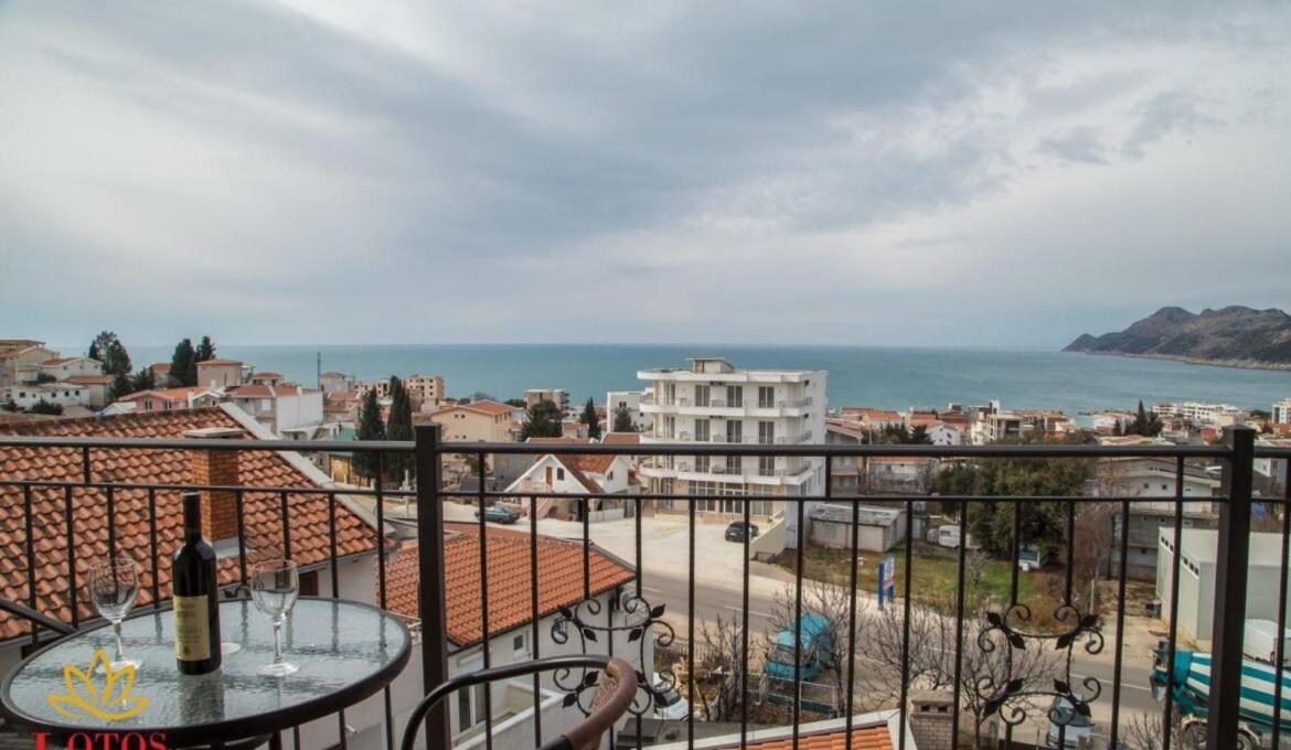 Lotos - stan 421 L2 - Bed and Breakfast Dobra Voda