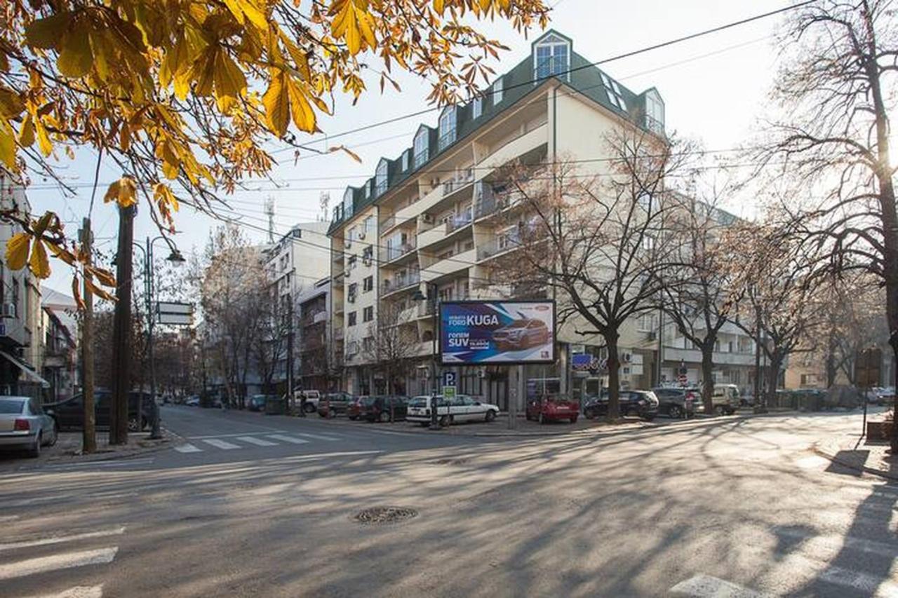 Loft on top of Bohemian Quarter - Ferienwohnung Skopje