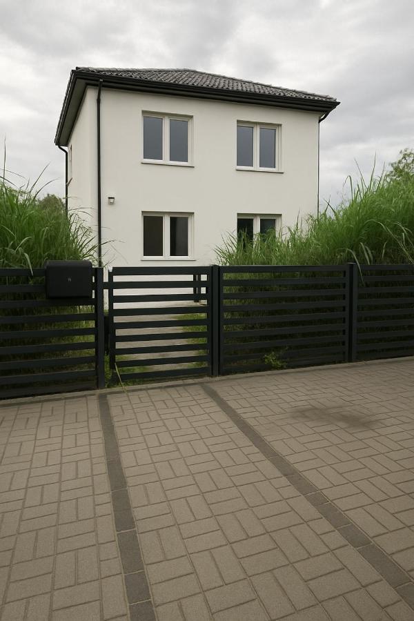 Leśny Zakątek Takie Małe Bieszczady w Rzeszowie grill sauna Starowiejska 6 Rzeszów - B&B Rzeszów