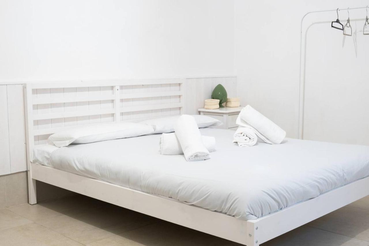 Vicino alla metro M3 Brenta - B&B Milano