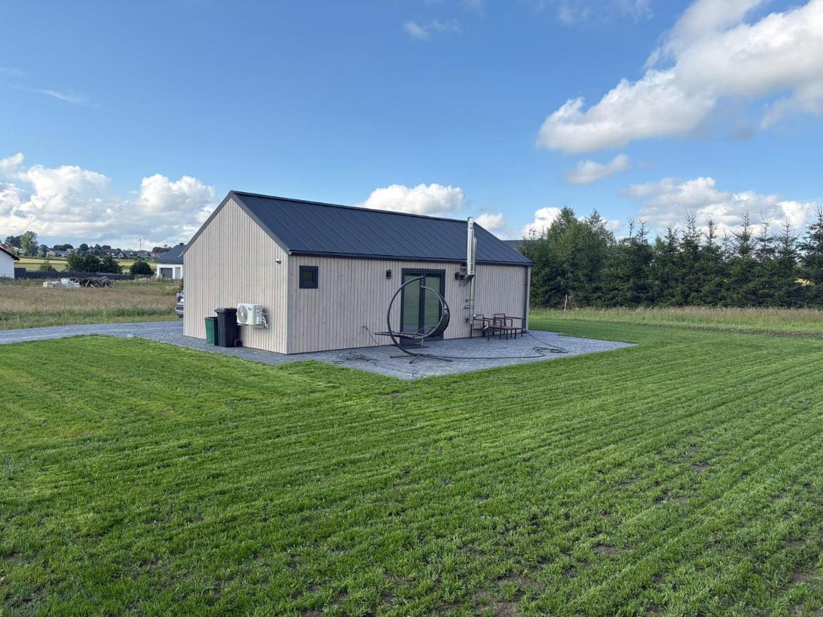 Domek Całoroczny - Ferienwohnung Częstkowo