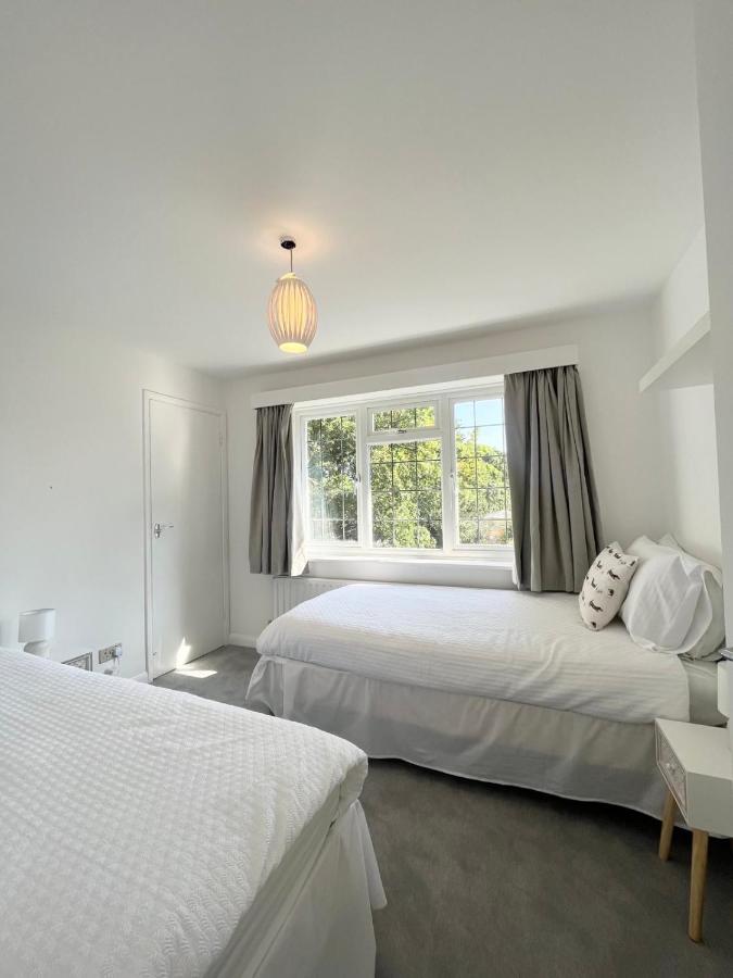 Lovely 2-Bedroom New Forest apartment on a Farm - B&B New Milton