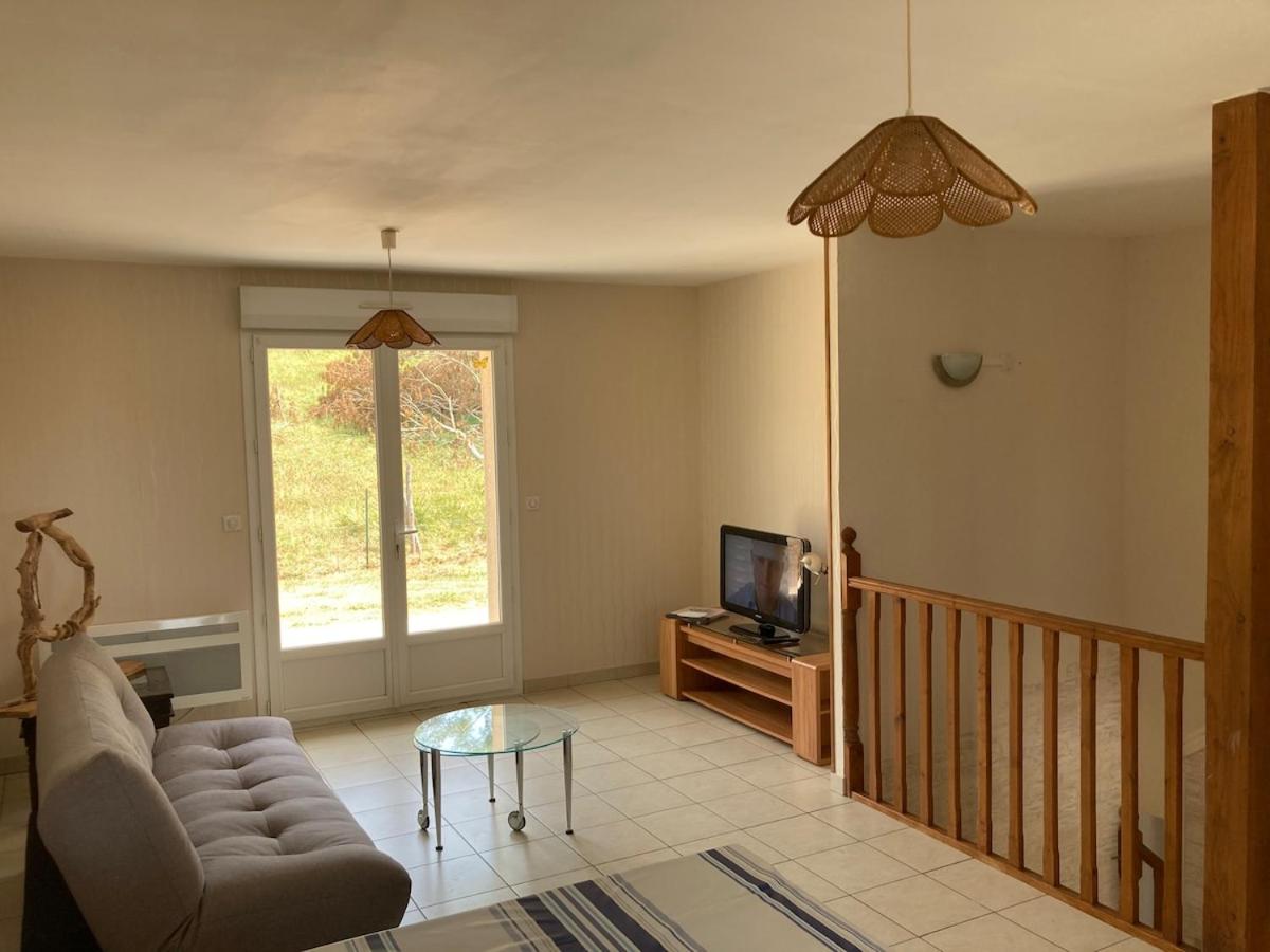 Maison de vacances - Ferienwohnung Cosnac