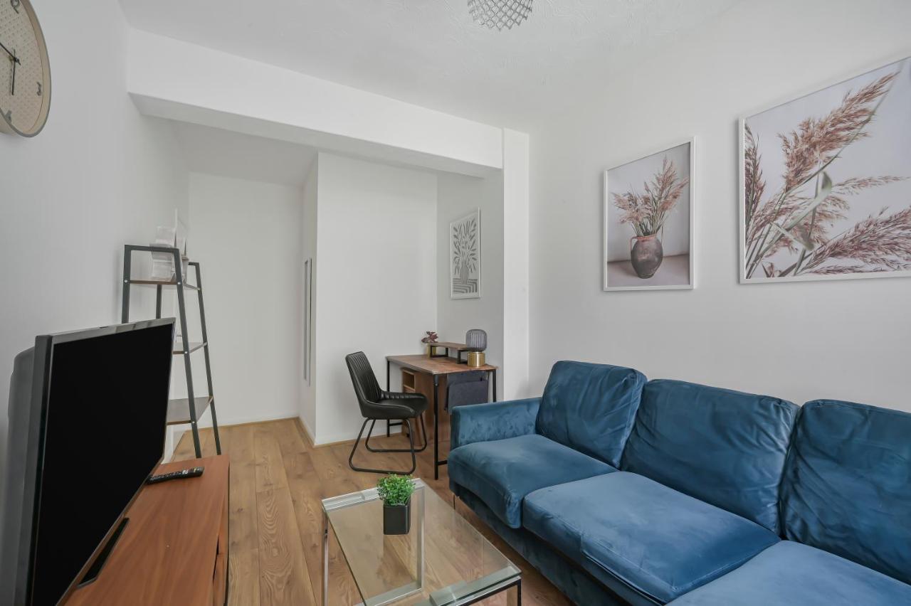 Dockside 1-Bed by Tower Bridge - Ferienwohnung London