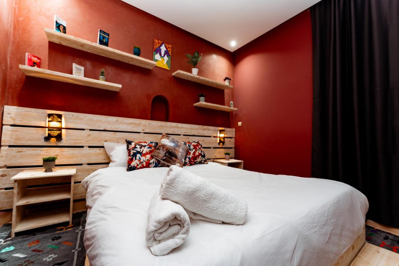 Zimmer mit Queensize-Bett