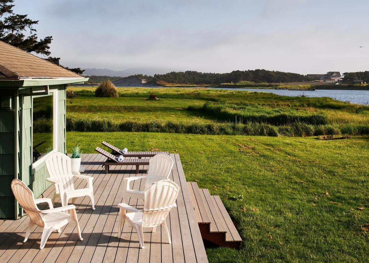 Pacific City River Bungalow - B&B Pacific City