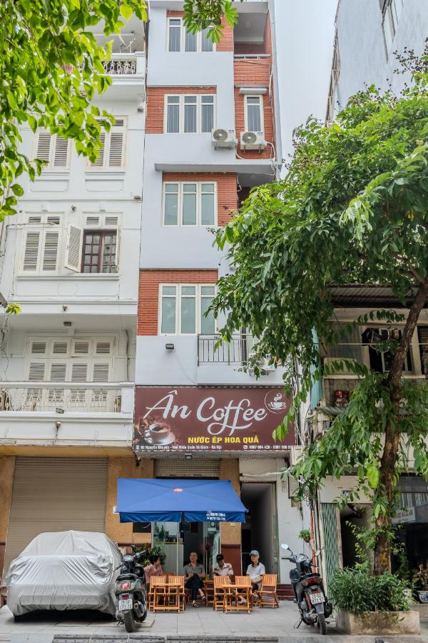 Ân Coffee - B&B Hanói