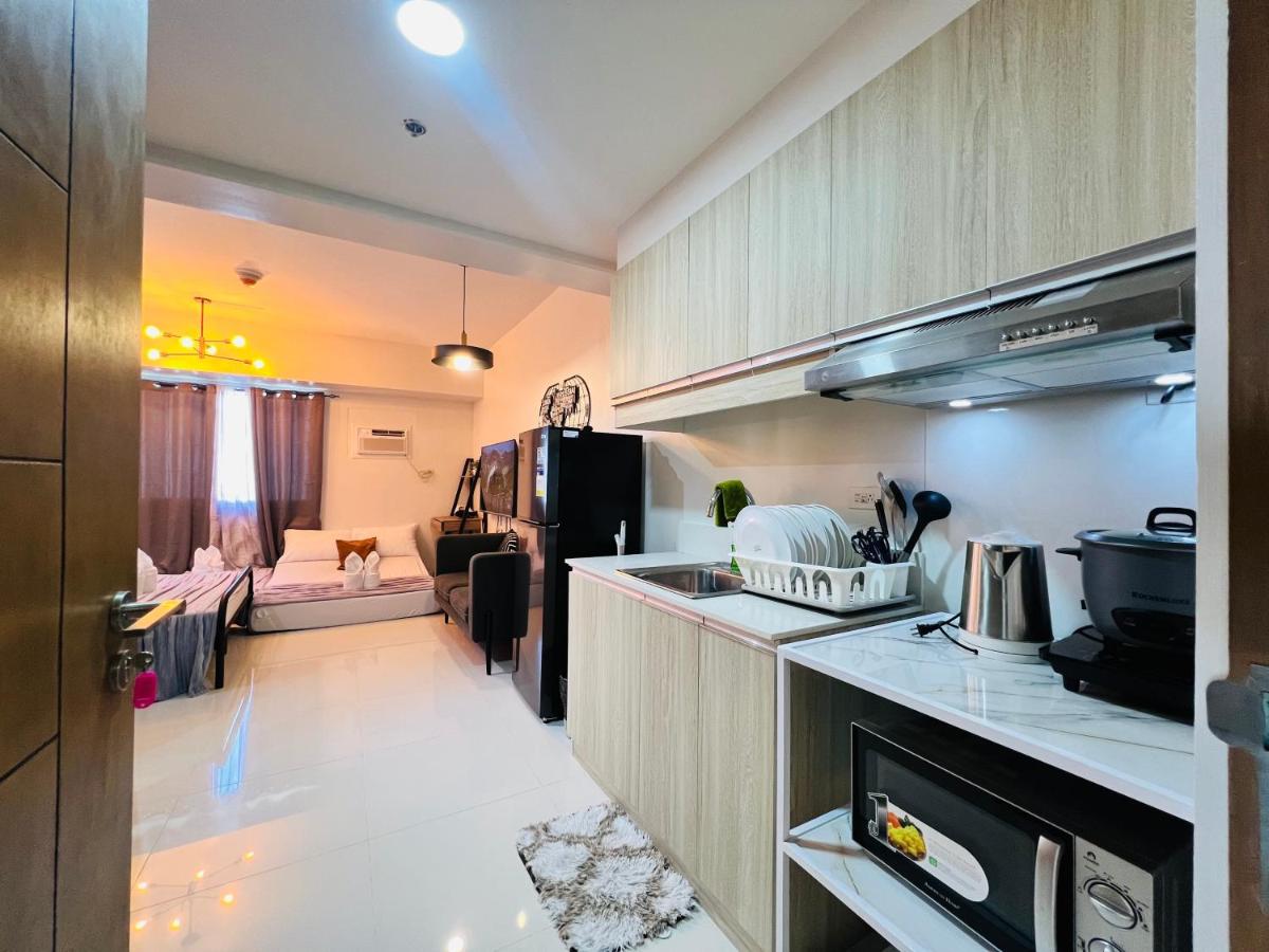 Monolocale con Divano-Letto