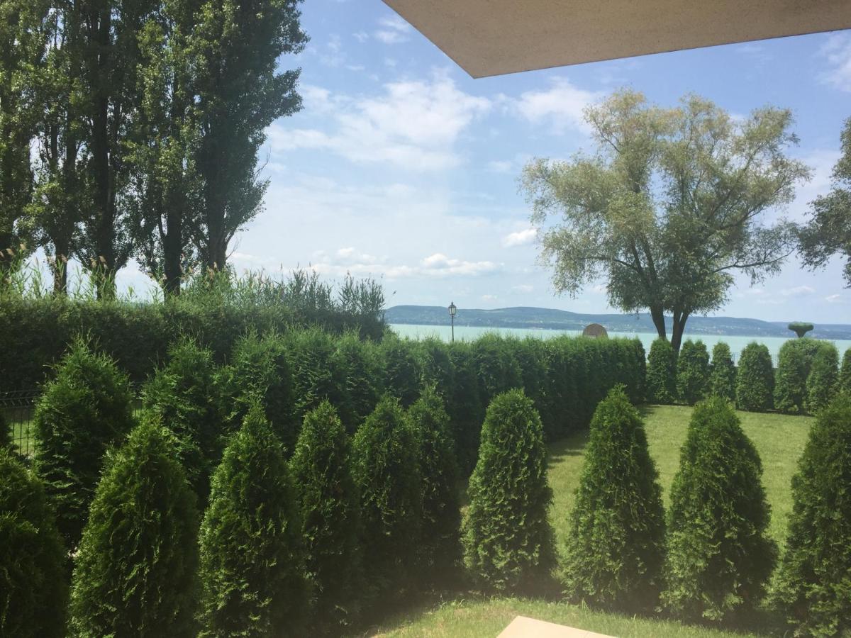 B&B Balatonlelle - Lakeview Apartment - Bed and Breakfast Balatonlelle