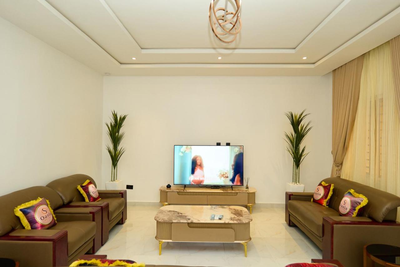 Superior Studio