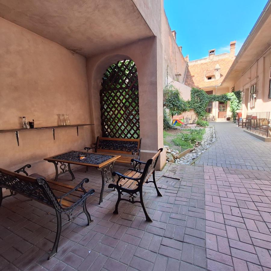 Casa Clopotarului - B&B Braşov