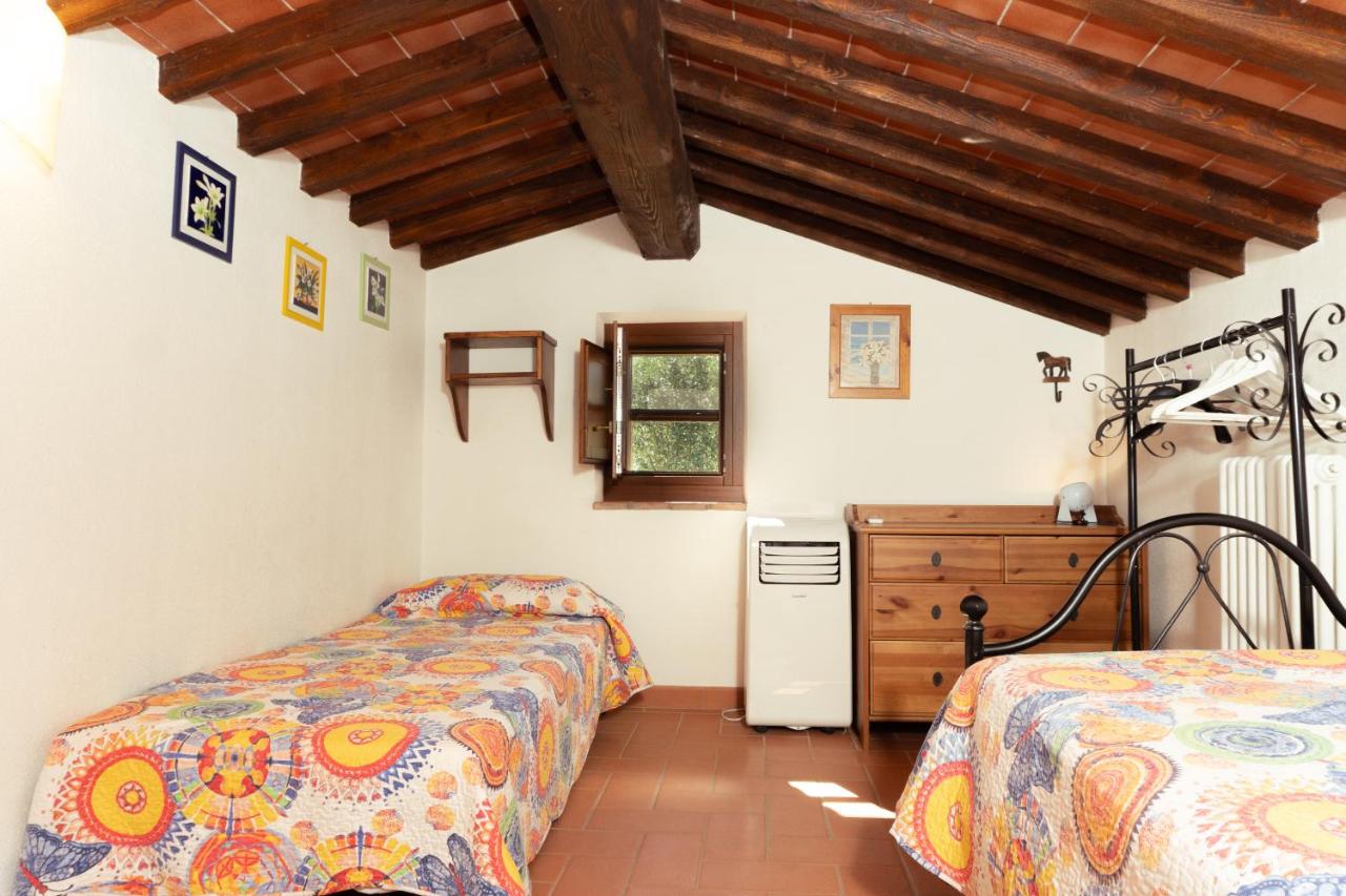 Two-Bedroom Cottage with Mountain View - Split Level