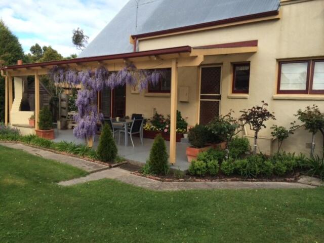 Grandmas House - B&B Evandale