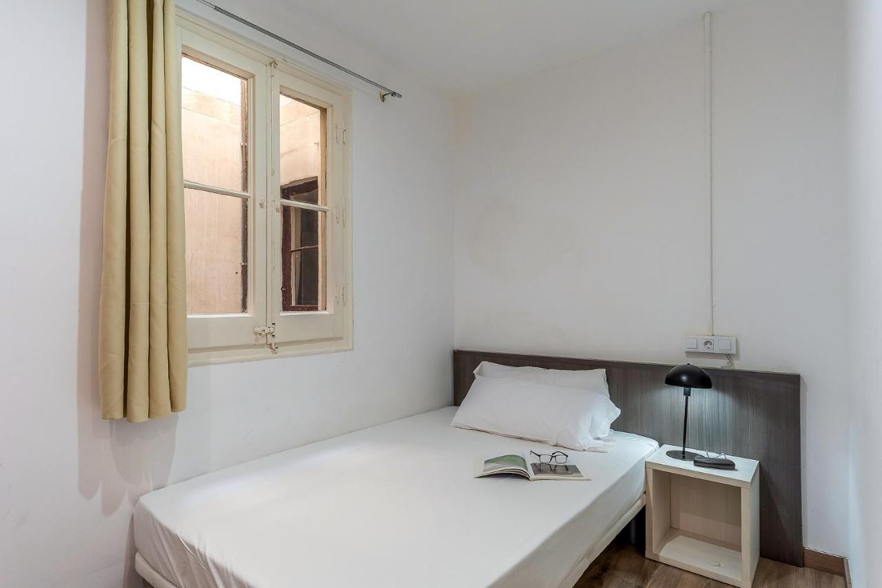 Apartment mit Balkon 2