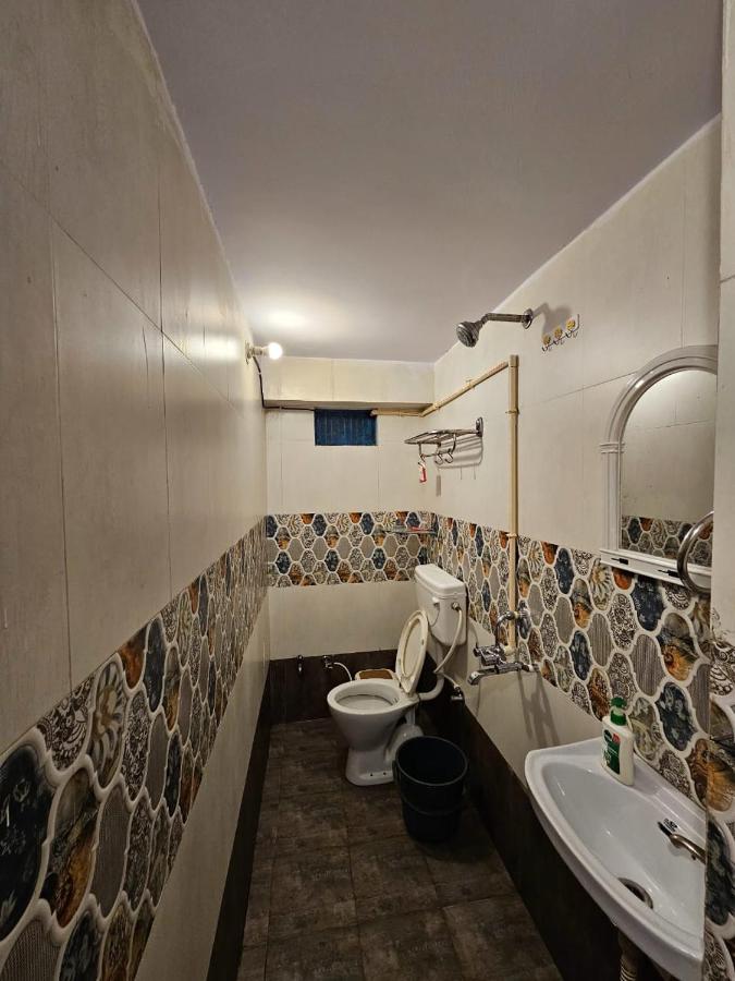 Large Twin Room