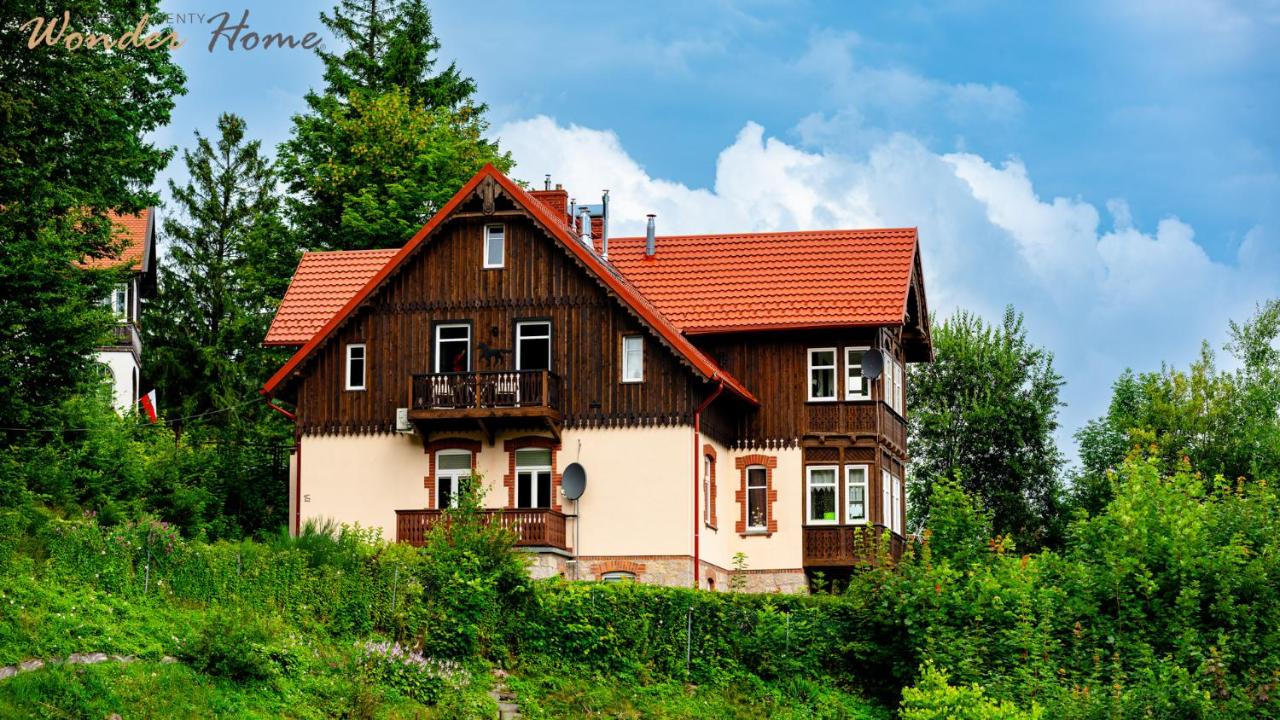 Old Residence - apartamenty blisko centrum i wyciągów - B&B Karpacz