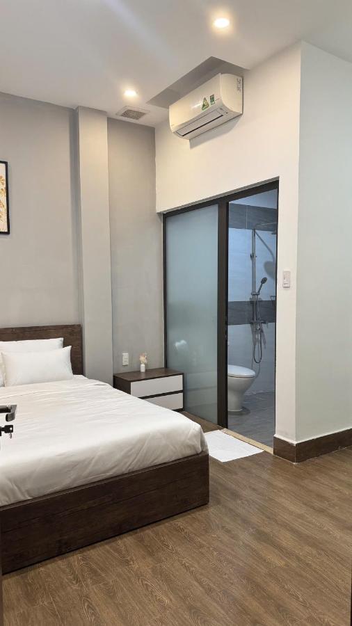 Studio Apartment with Queen Bed