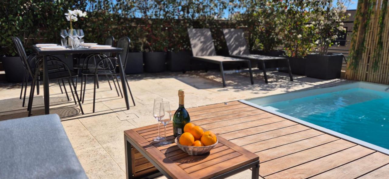 Villa Moderne de Standing avec Piscine Privée à 400m de la Plage - 4 Chambres - B&B Conca