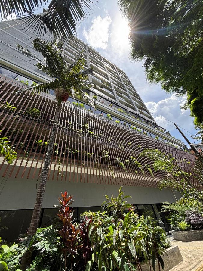 Apto Bonito Poblado - B&B Medellín