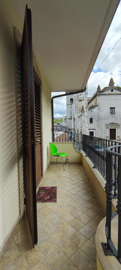 Tra mare e collina - B&B Condrò