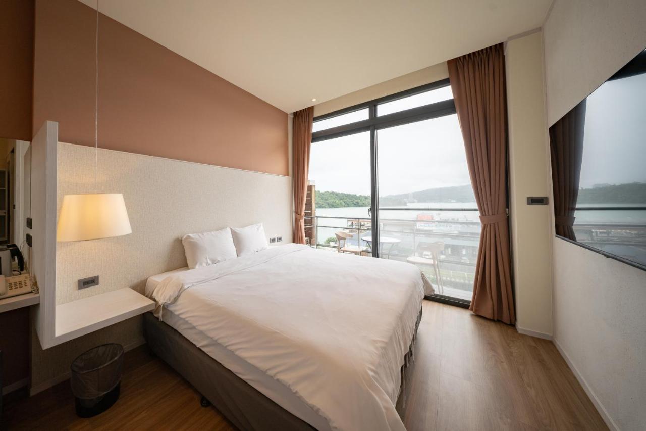 Double Room with Lake View