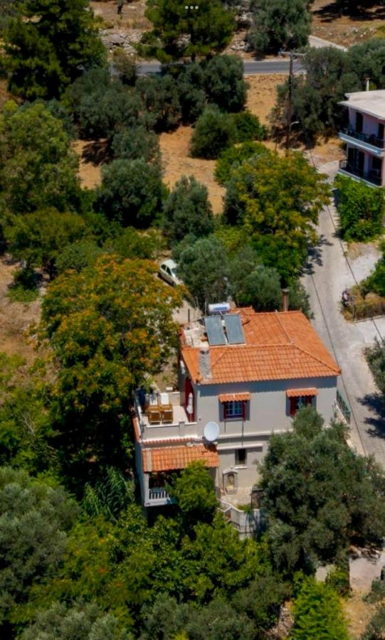 Astradeni Studios - B&B