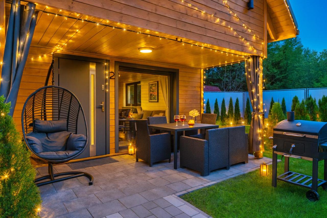 Domki Dream Home z tarasem i ogrodem, światłowód, Parking free, EV, Polanica-Zdrój - B&B Polanica-Zdrój