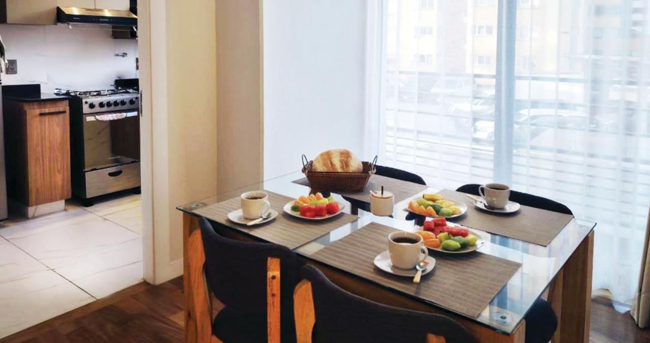 Steps to the American and Spanish embassies - Ferienwohnung La Paz