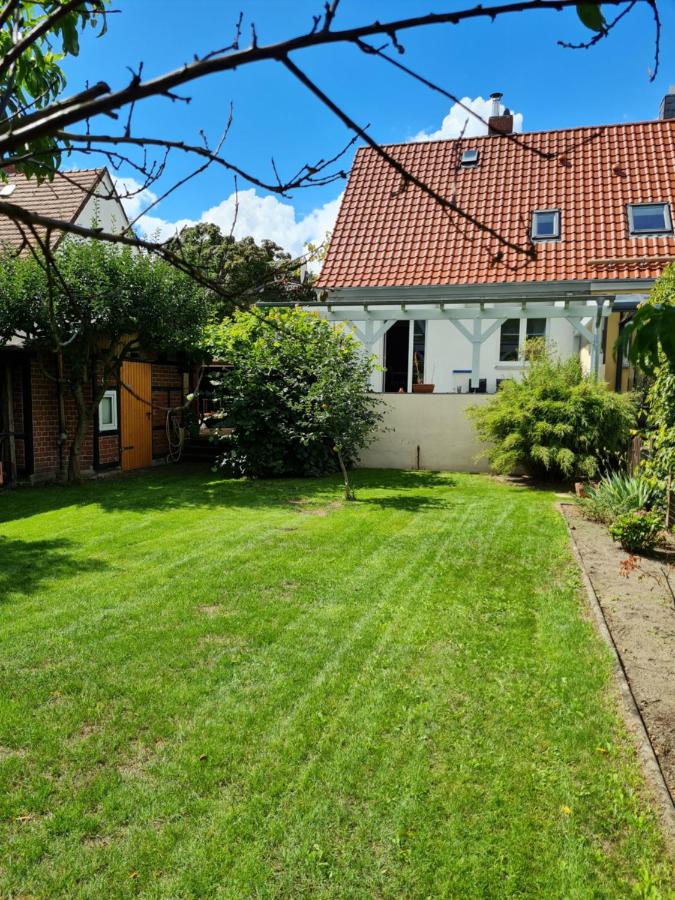 Ferienwohnung in der Ahornstrasse - B&B