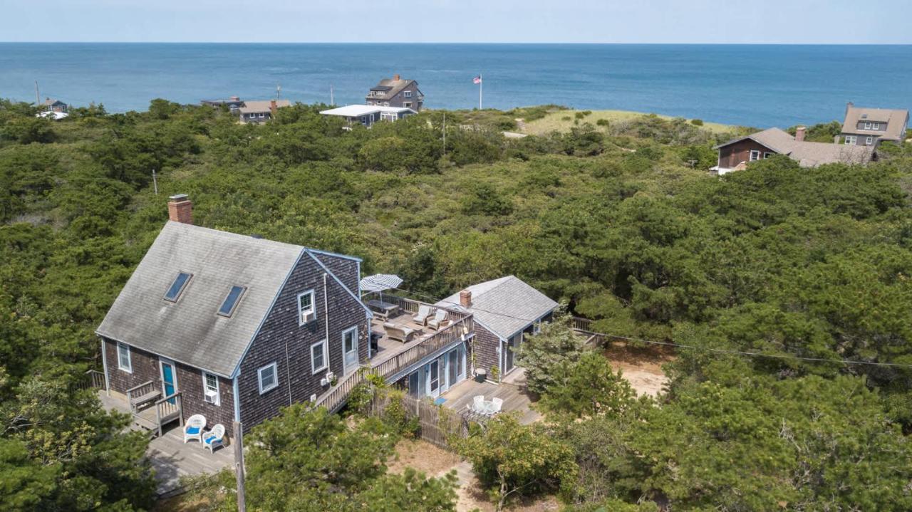Walk to Oceanside Beach - B&B Wellfleet