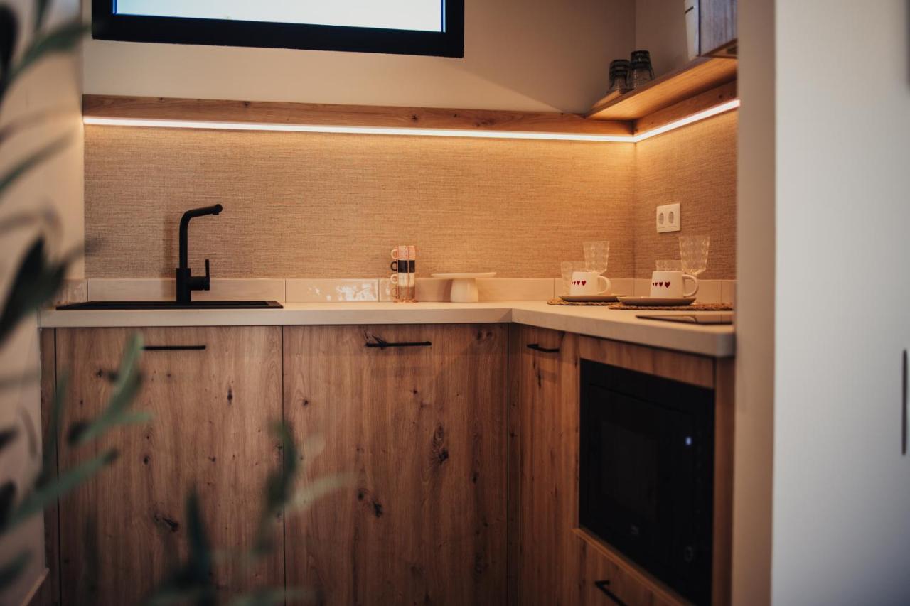 Queen Suite with Spa Bath