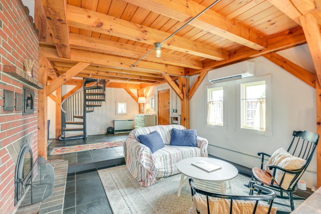 Cozy Pet-Friendly Cottage Near Fort Knox and Acadia - Chambres d’hôtes Penobscot