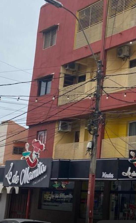 Apartamentos acogedores en el centro de Encarnación - B&B Encarnación