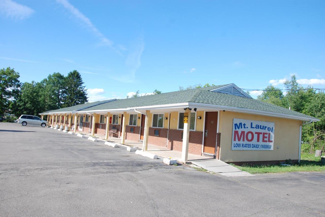 B&B Hazleton - Mount Laurel Motel - Bed and Breakfast Hazleton