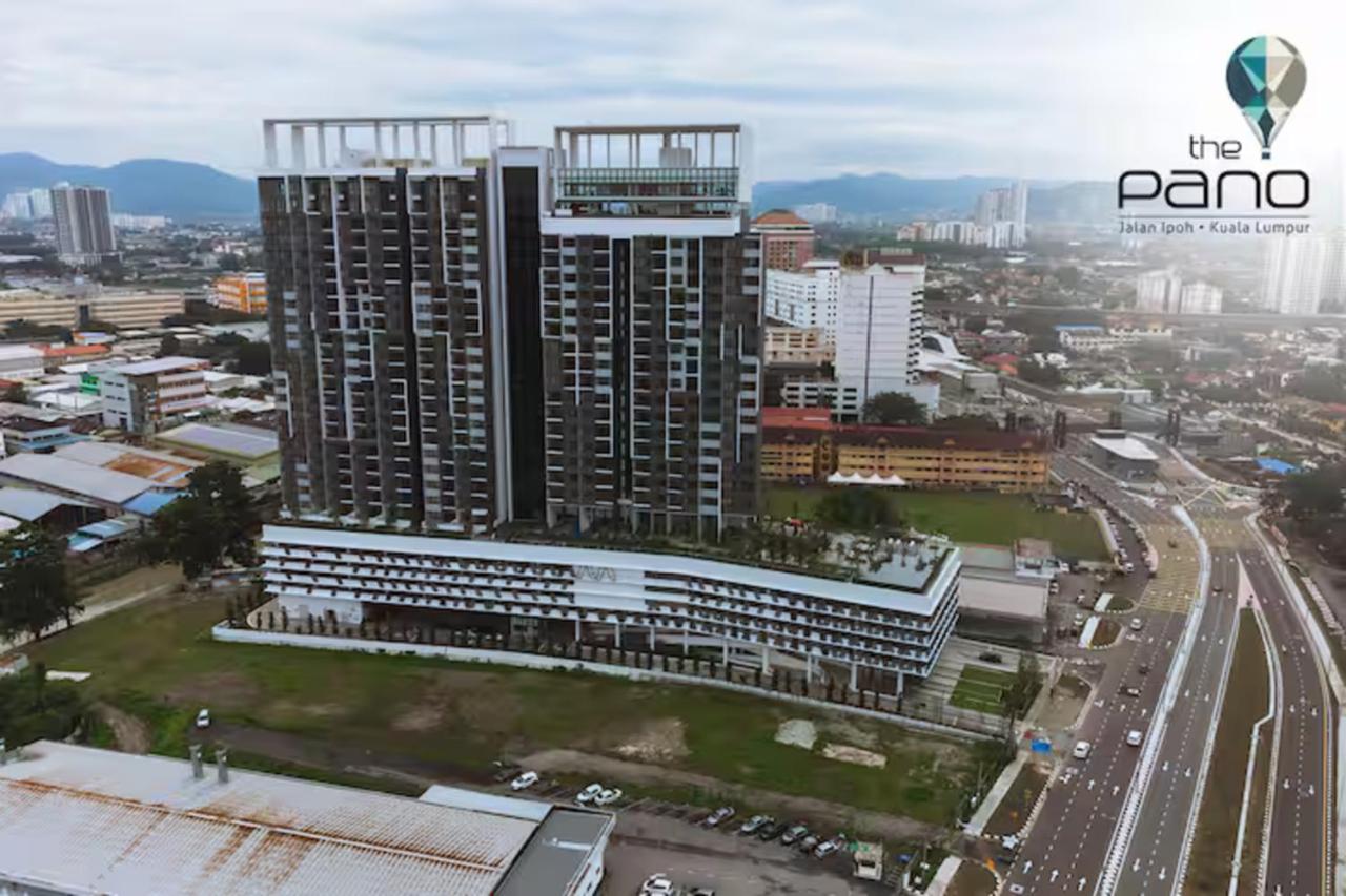 Netflix - City View Studio with Skypool, Free parking and 5 mins to MRT - B&B Kuala Lumpur