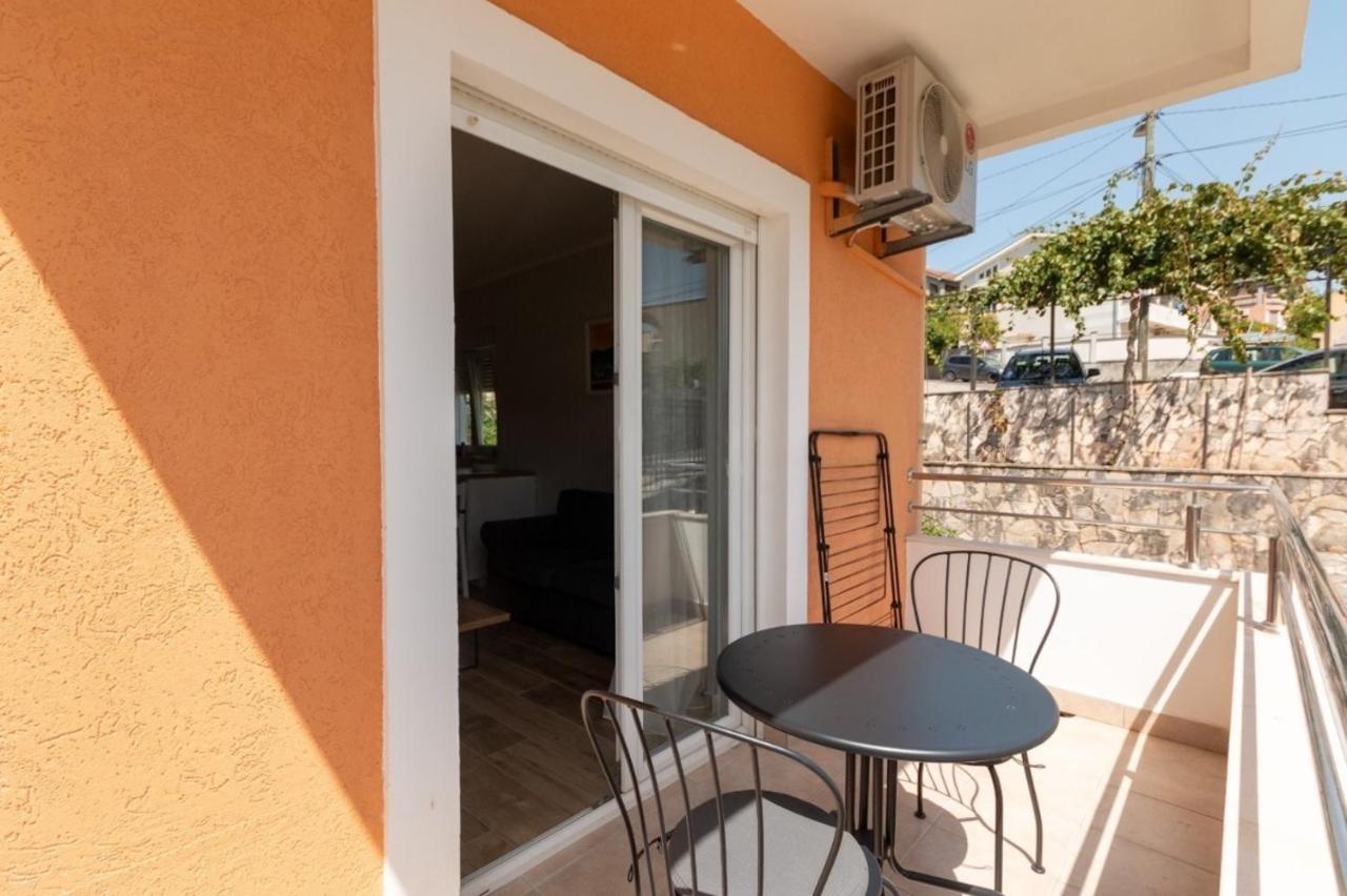 Wontery Apartment near PortoNovi - B&B