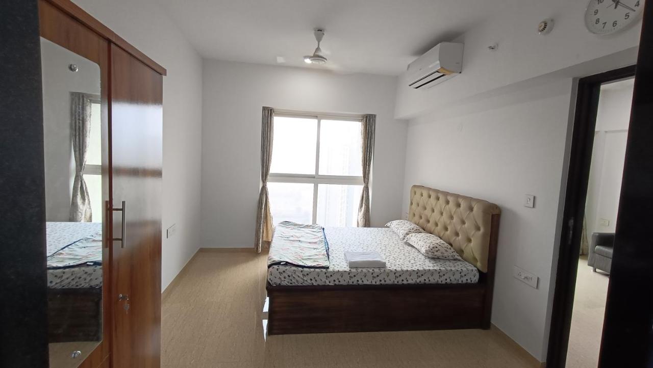 One-Bedroom Apartment with Balcony and City View