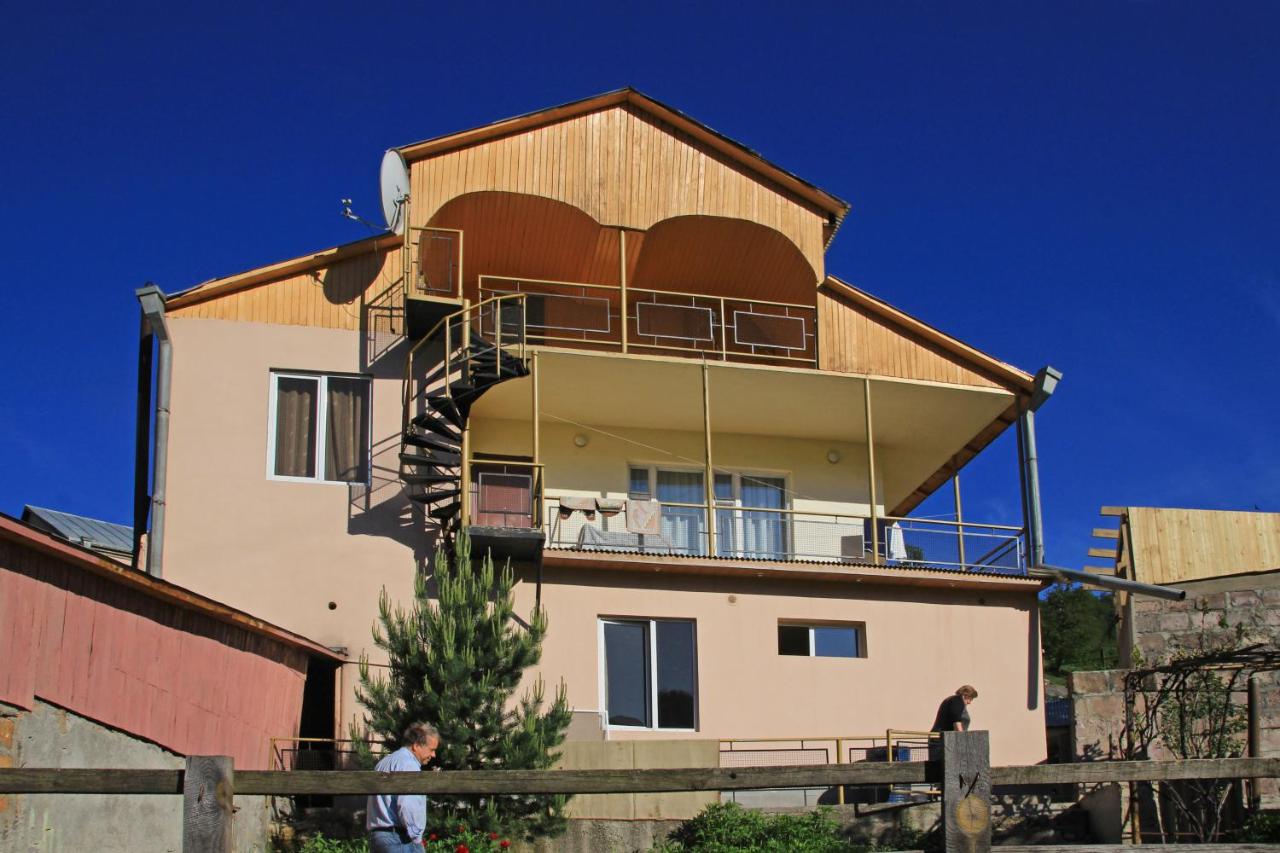 B&B Dilijan - Dilbo House - Bed and Breakfast Dilijan