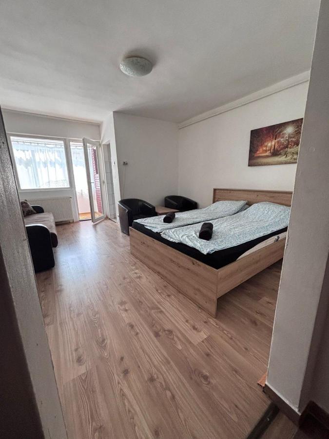 The Knight's Rest - Ferienwohnung Hunedoara