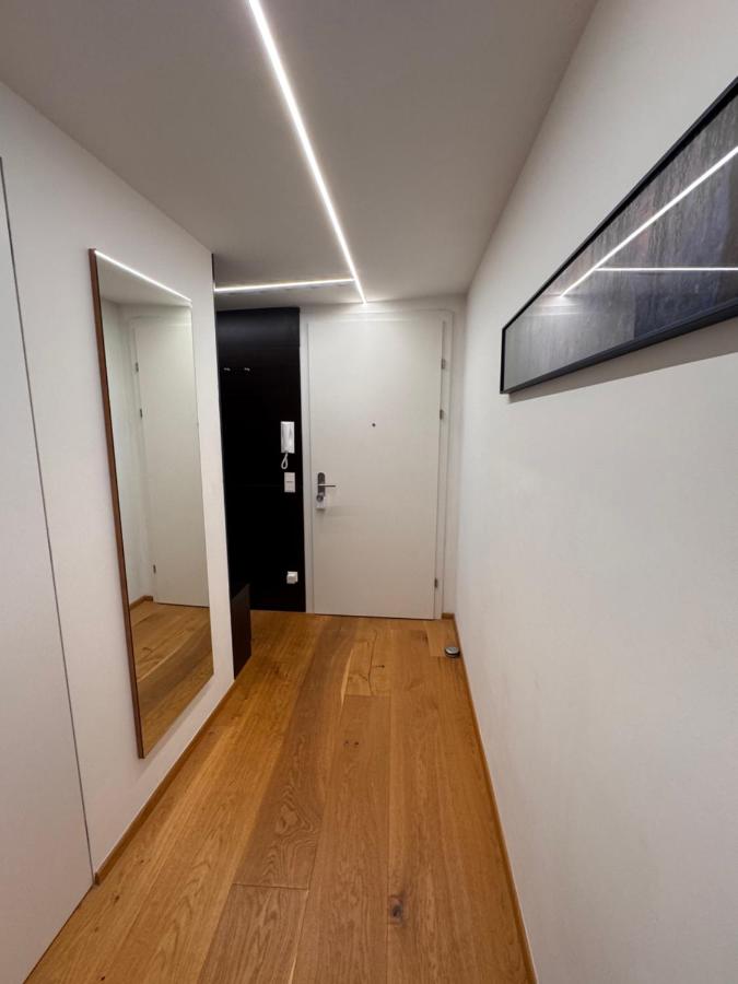 Großzügiges Dachterrassen-Appartment mit Klimaanlage und wunderbarem Ausblick über ganz Wien - Ferienwohnung Wien
