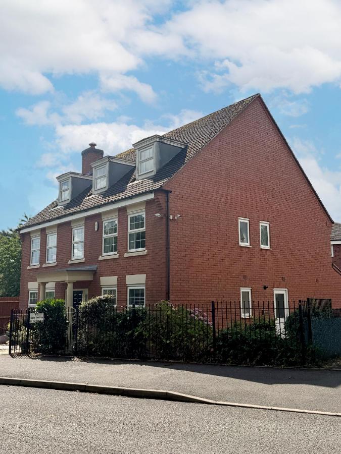 Cherry Tree Family Home - B&B