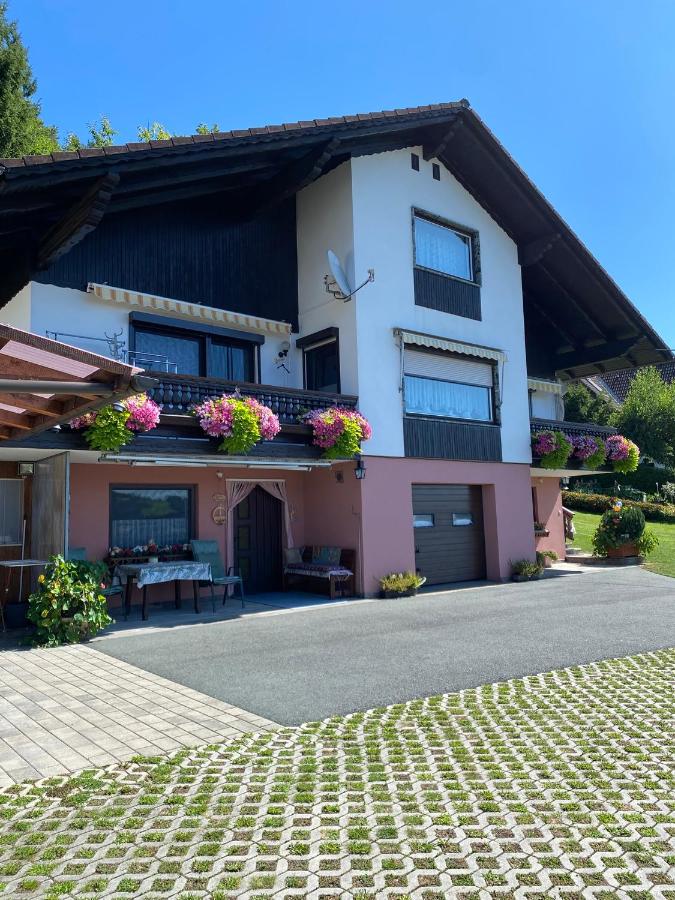 Ferienwohnung Zapfl Maria - Ferienwohnung Greisdorf